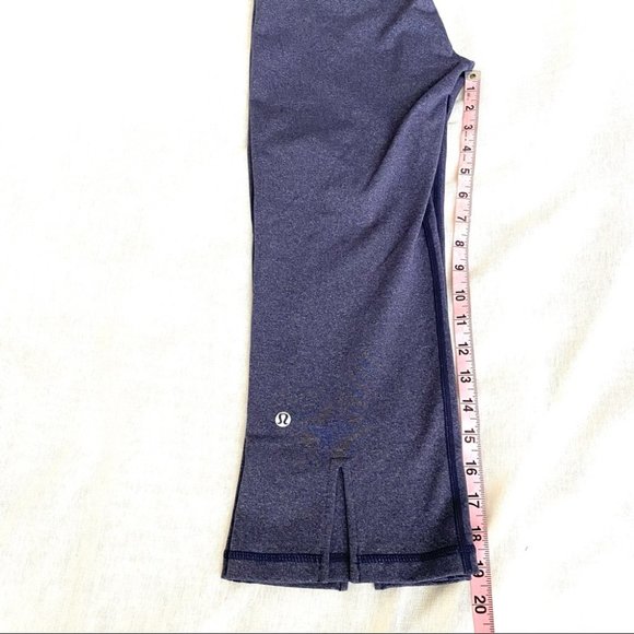Lululemon Gather & Crow Crop Heathered Deep Indigo Size 6 - Picture 12 of 13